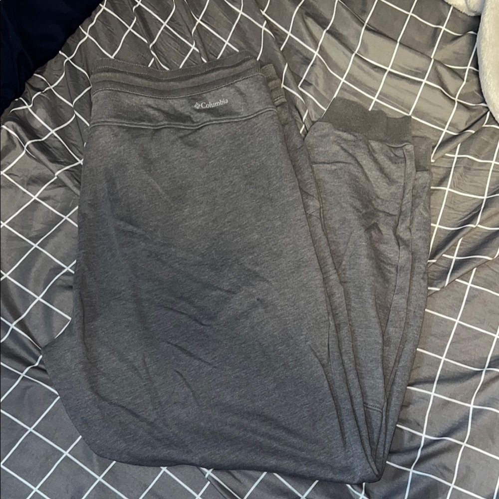 Columbia joggers